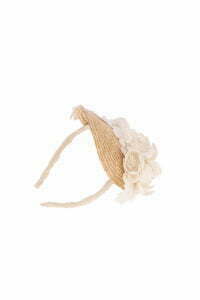 Hair accessory with flowers - Image 3